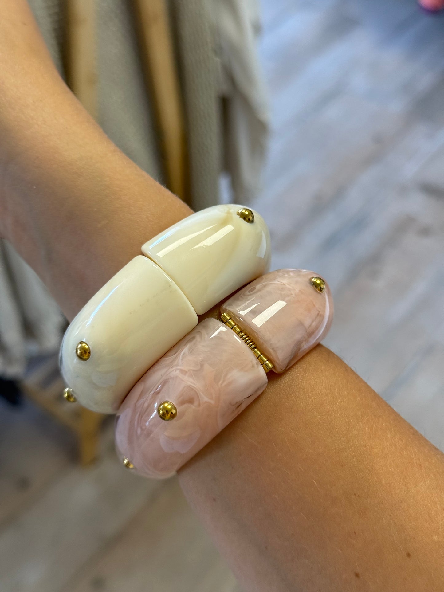 Pulsera rígida