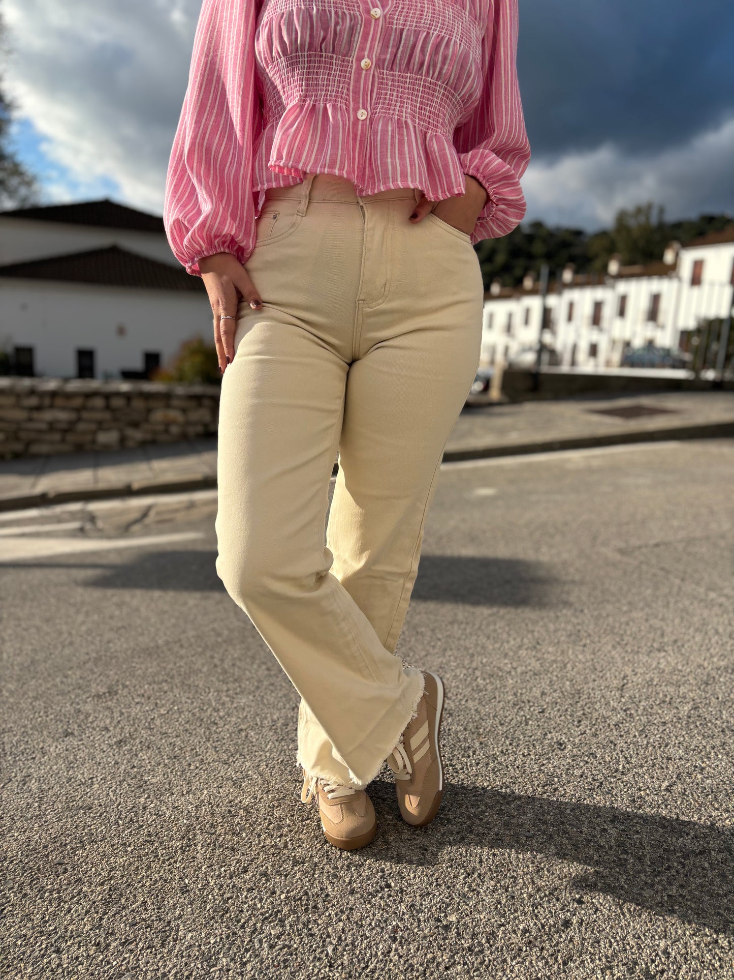 Pantalón Crema