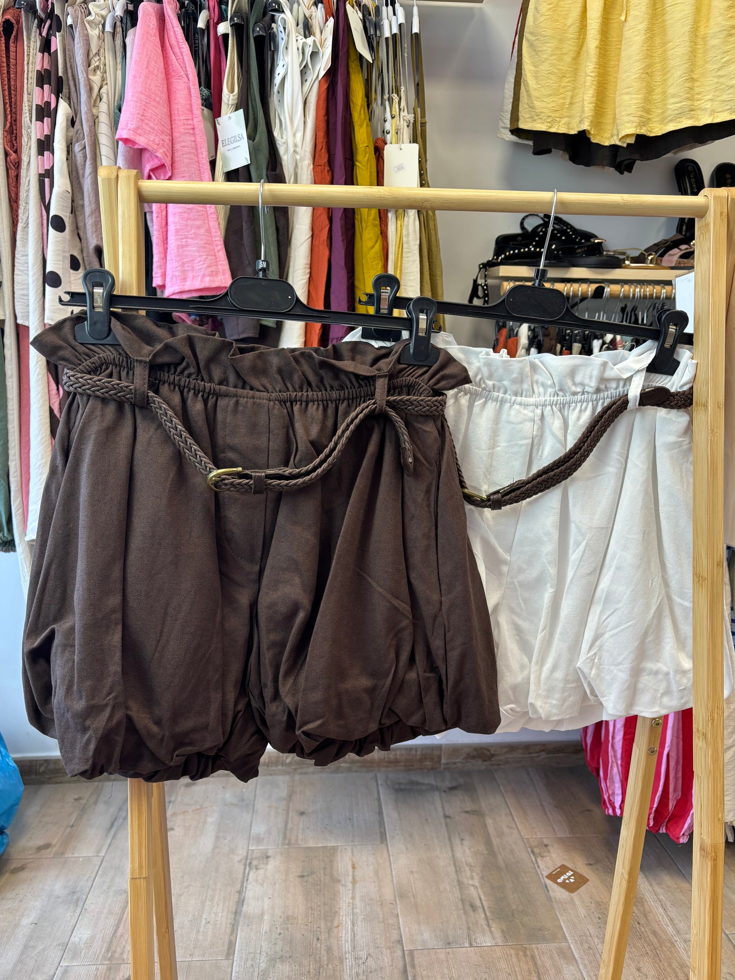 Pantalón corto bombacho