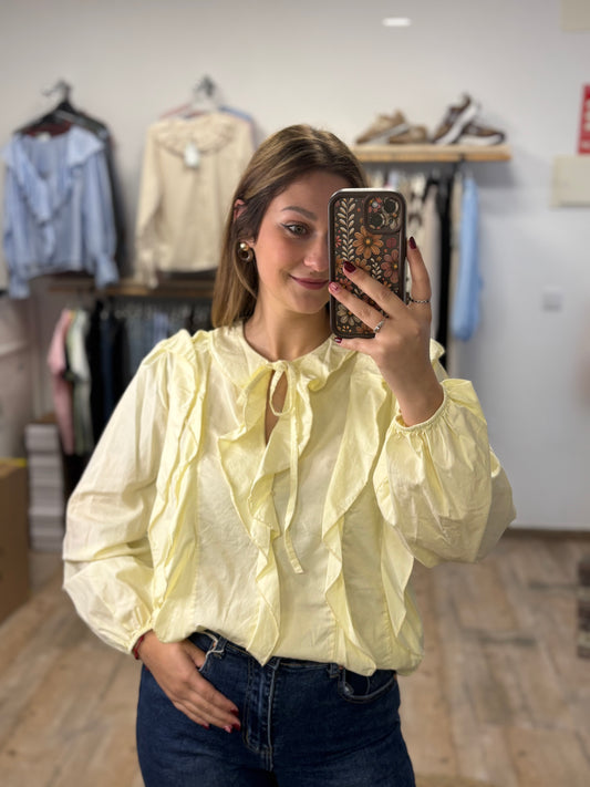Blusa Volantina