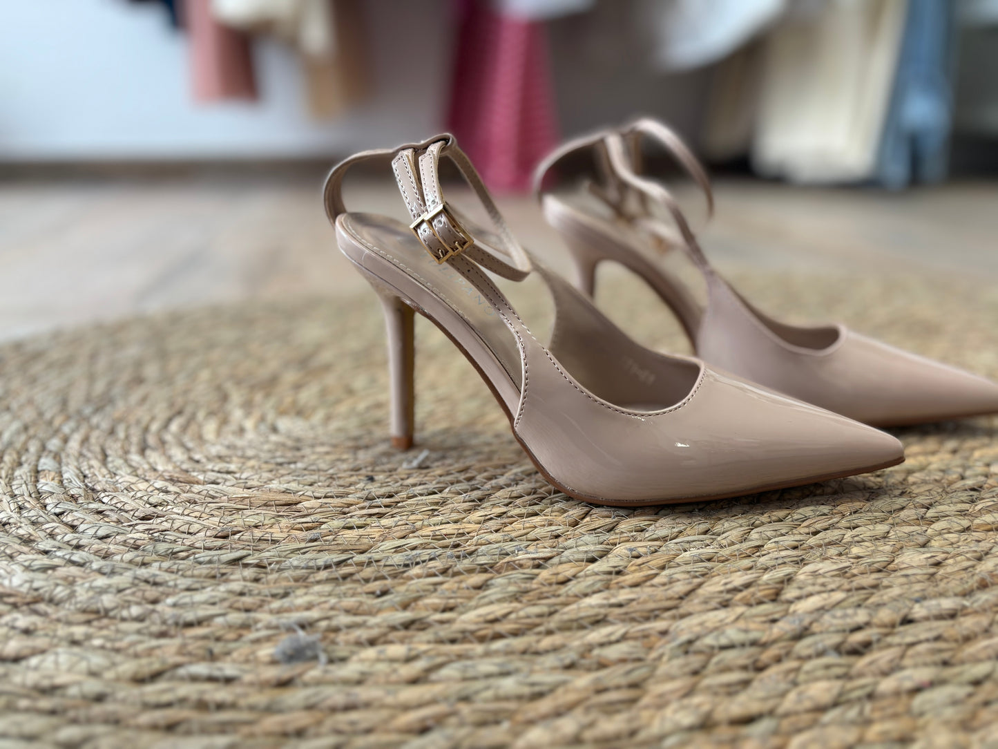 Stiletto maquillaje